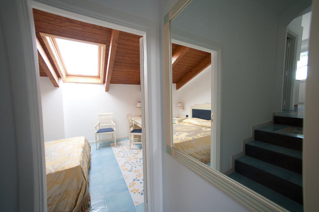Appartamento Palazzo Della Monica Vietri Camera foto